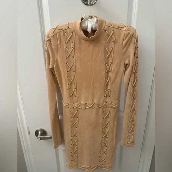 Faux Suede Dress Oh Polly - Picture 3 of 5